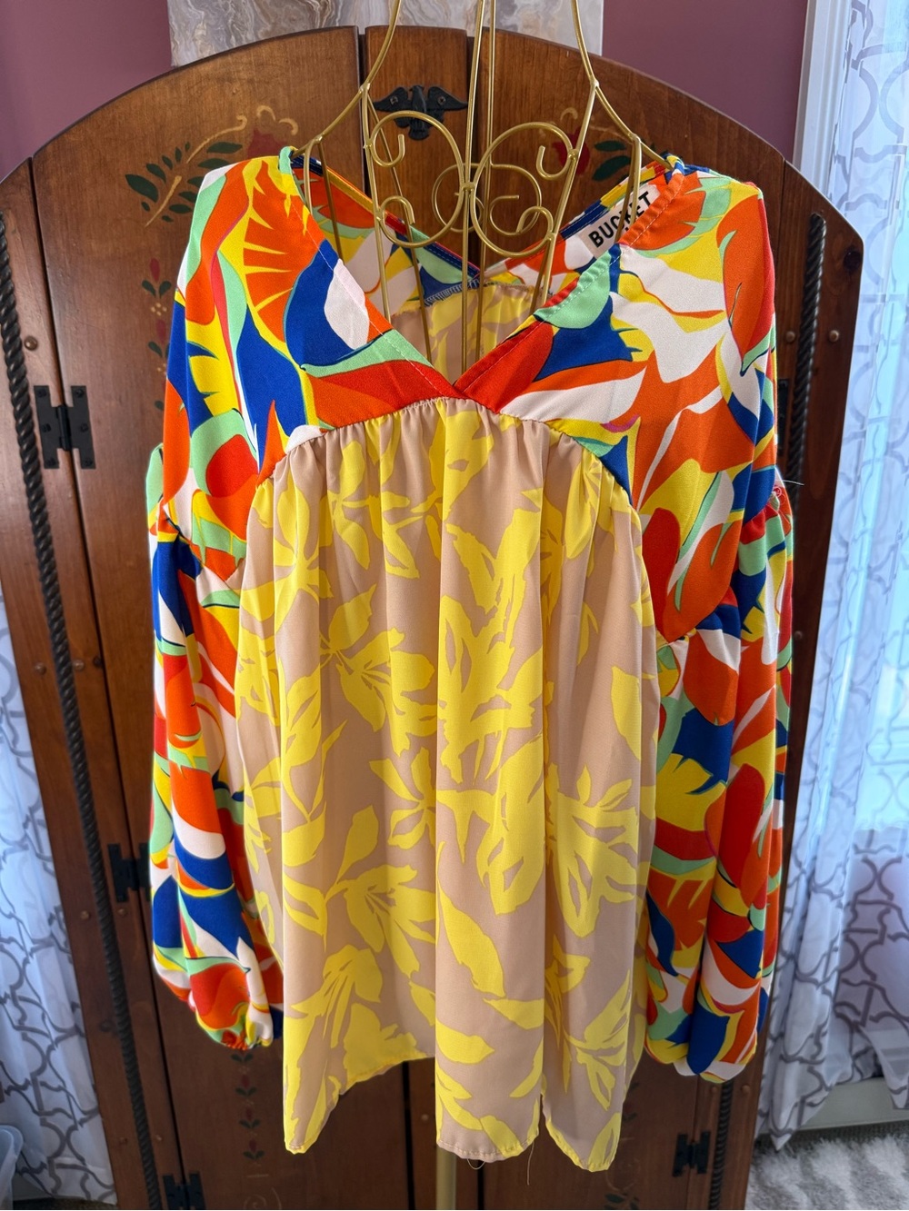 BUCKETLIST Multicolor Floral V-Neck Tunic - babydoll blouse M/L